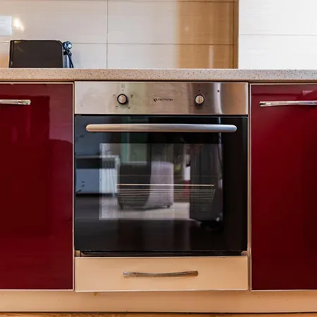 Belleview 3 Apartment